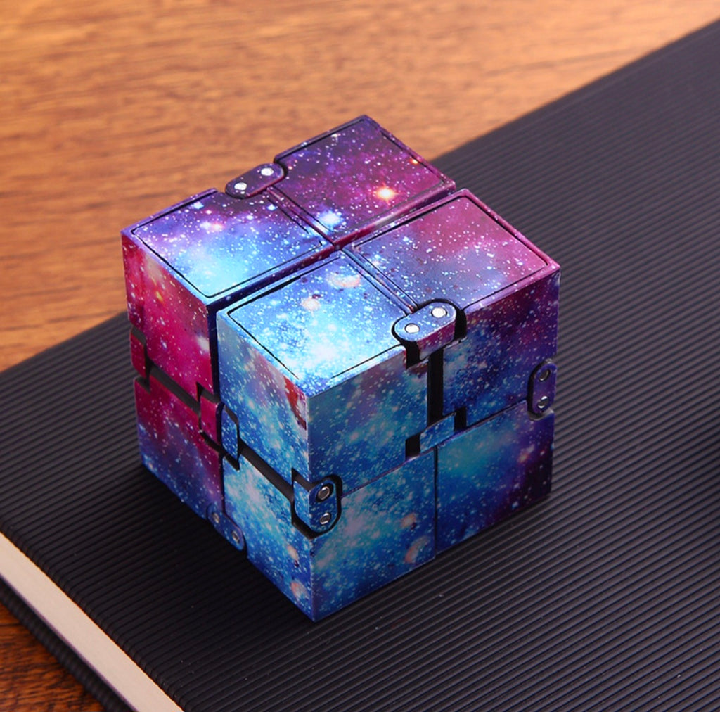 Anti-Stress Infinity Cube